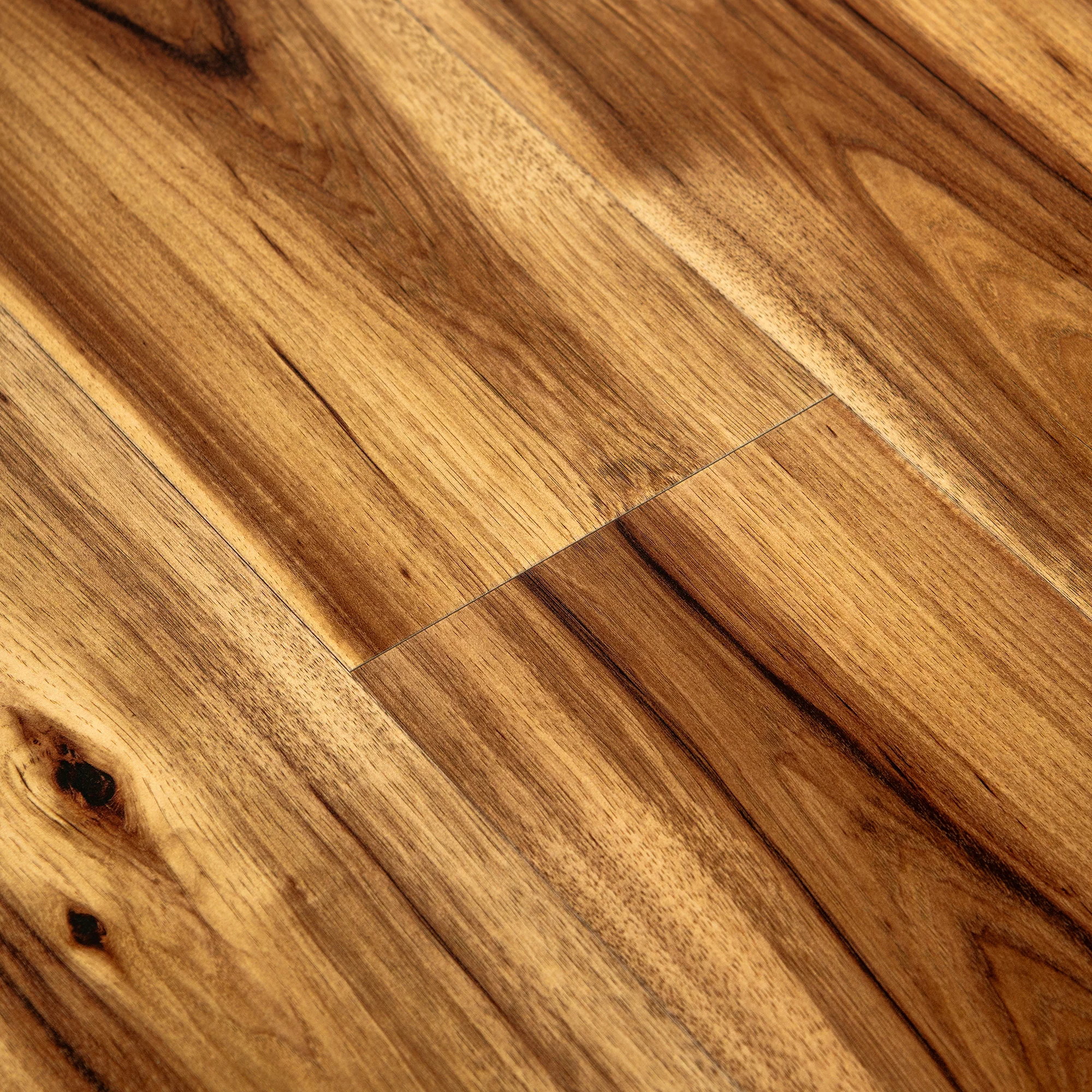 Hickory Sunday - Aqua Pro Water resistant 8.5mm High Gloss Laminate Flooring - Image 3