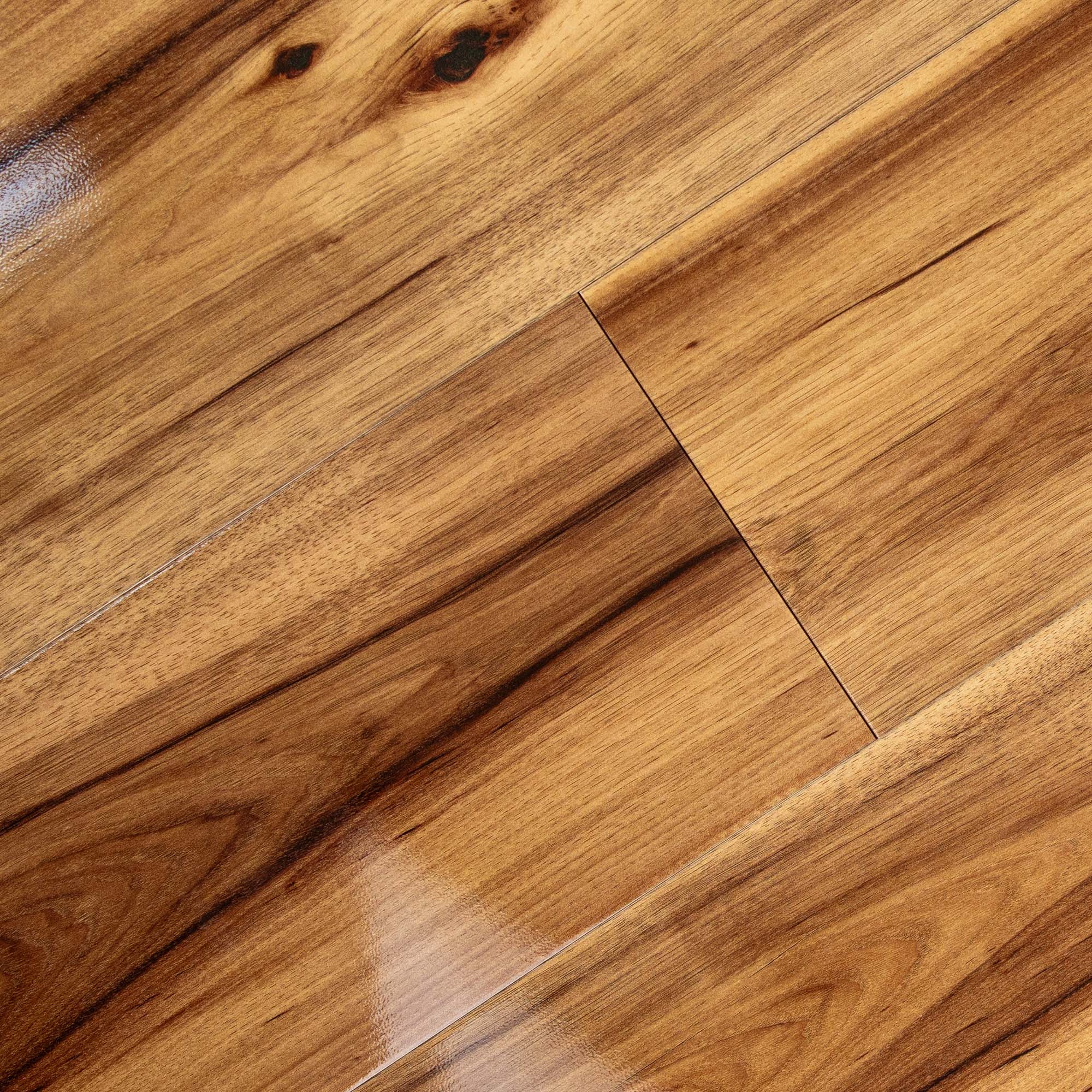 Hickory Sunday - Aqua Pro Water resistant 8.5mm High Gloss Laminate Flooring - Image 5