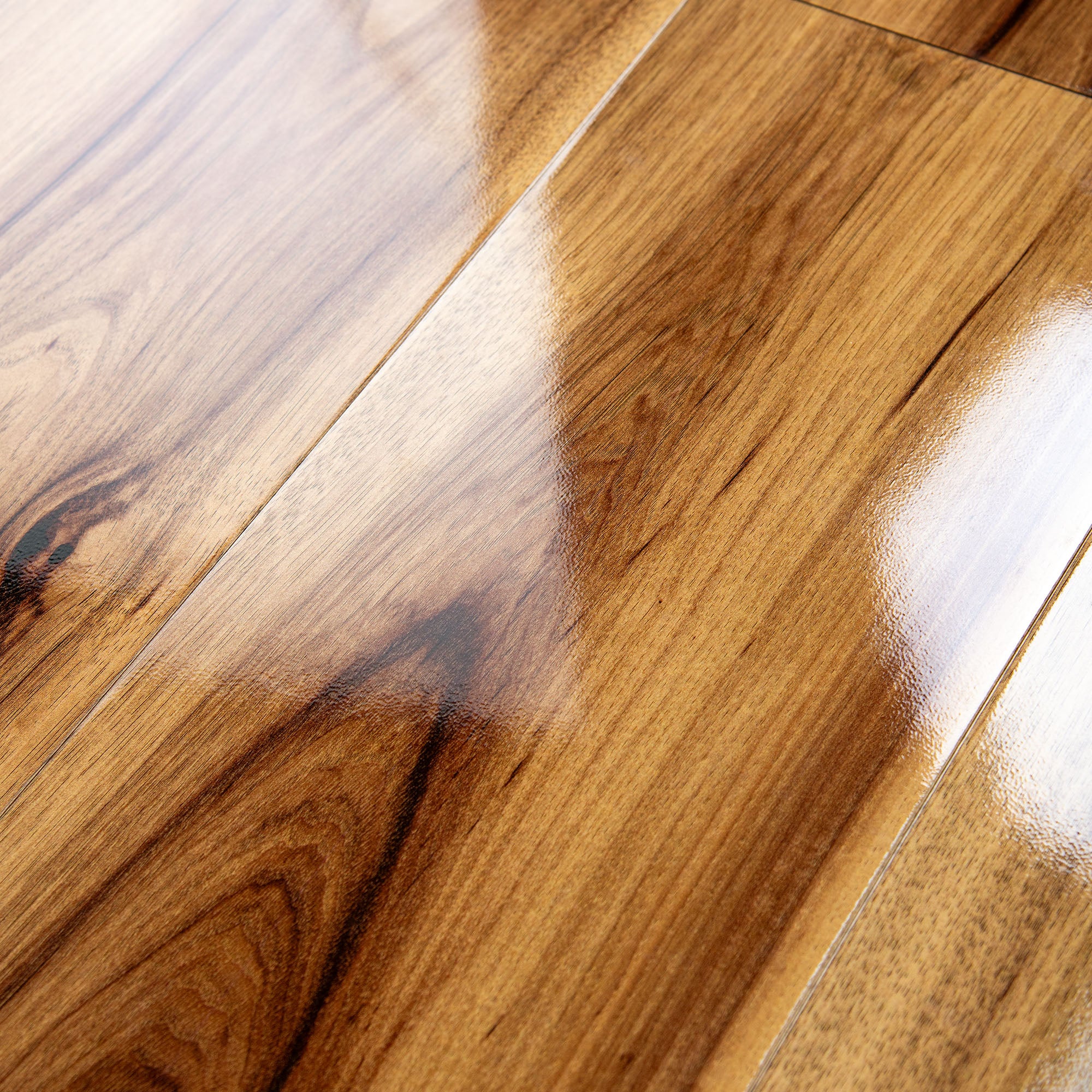 Hickory Sunday - Aqua Pro Water resistant 8.5mm High Gloss Laminate Flooring - Image 6