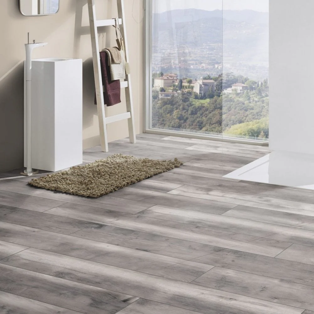 Blackwater Oak - Atlantic 10mm Handscraped Moisture Resistant Laminate Flooring - Image 4