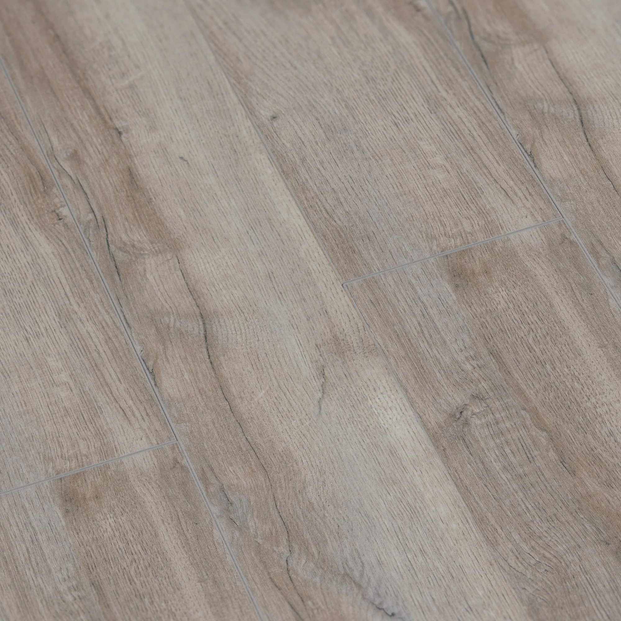 Montmelo Silver Oak - Amazone 10mm Laminate Flooring - Image 4